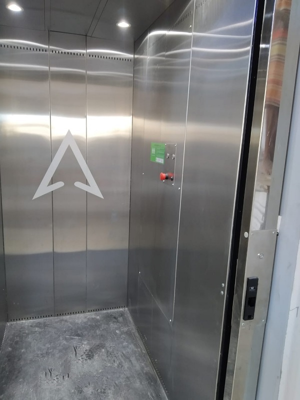 Quanto custa um elevador residencial simples